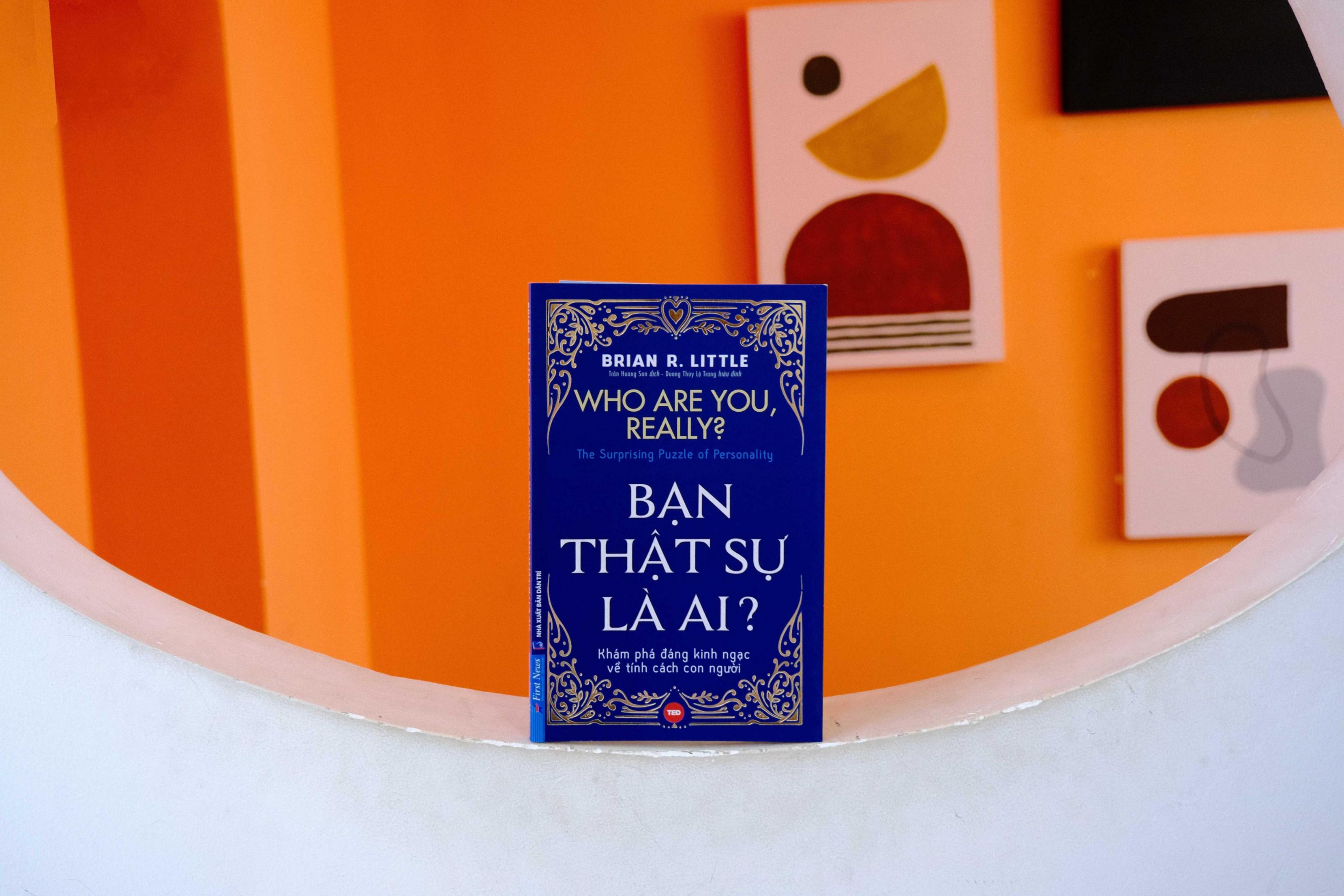 [Bookademy] "Bạn Thật Sự Là Ai?": Khám Phá Mới Giúp Bạn Phát Triển Hoàn Thiện Tính Cách Của Mình